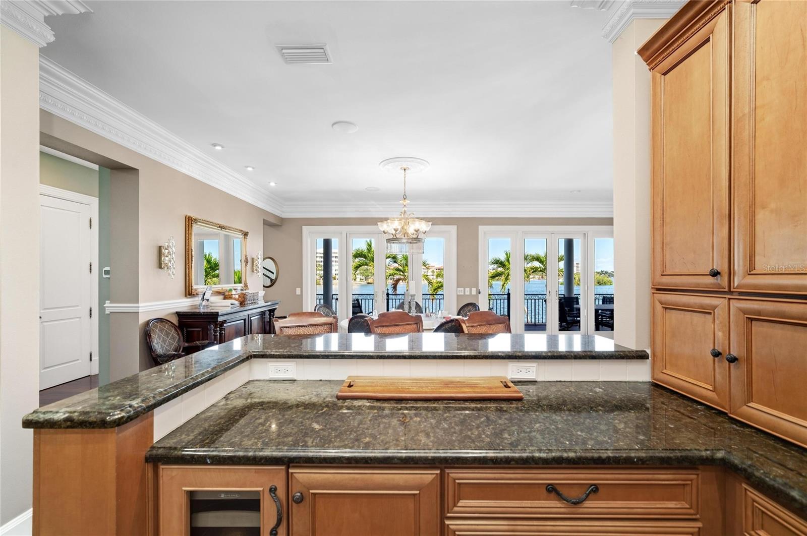 6438 HOLLYWOOD BLVD, SARASOTA, FL, 34231