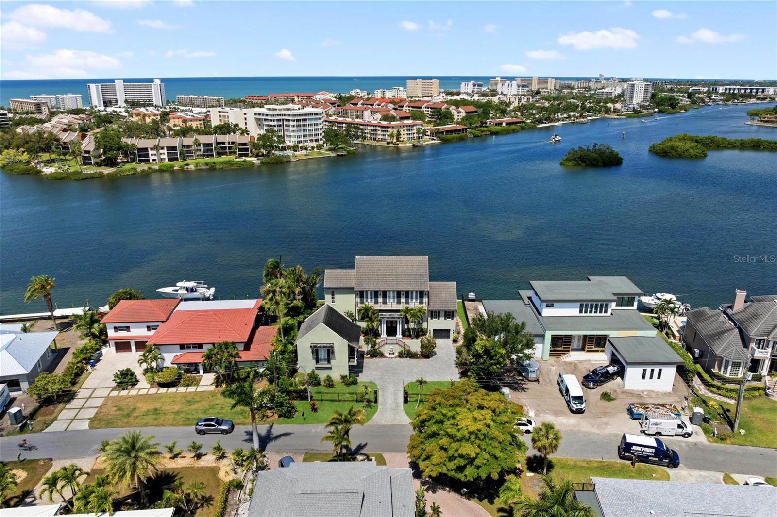 6438 HOLLYWOOD BLVD, SARASOTA, FL, 34231