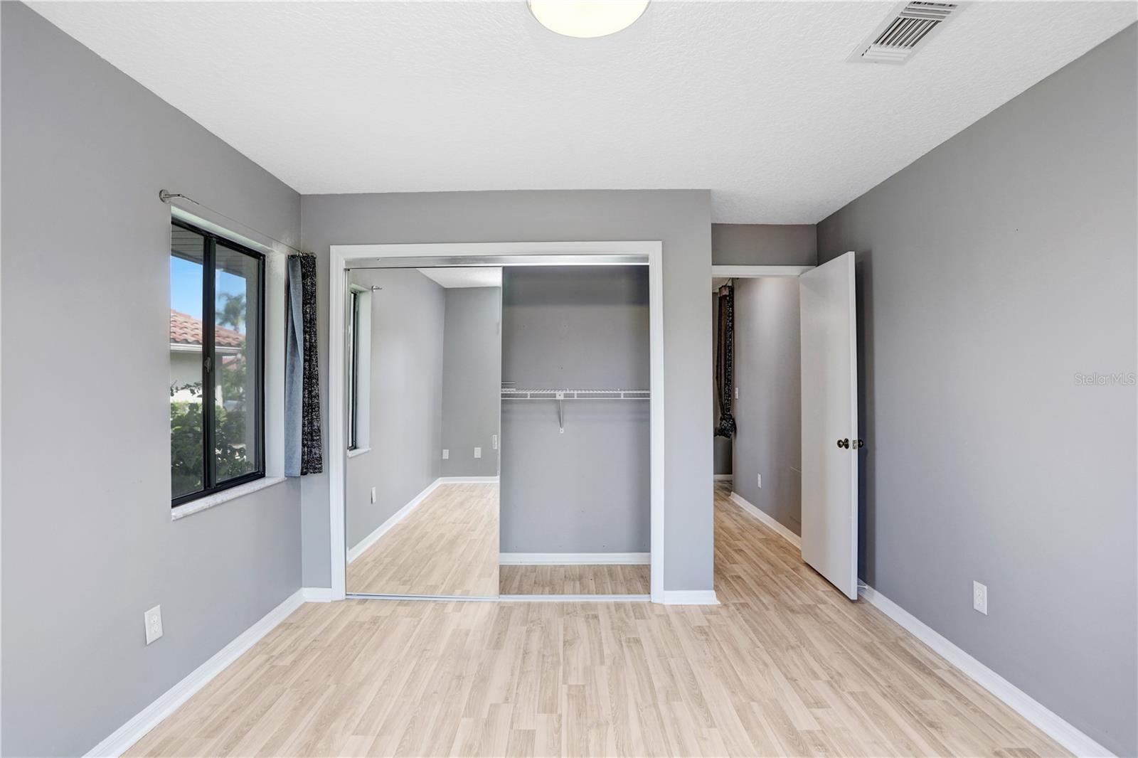 1826 WOLF LAUREL DR, SUN CITY CENTER, FL, 33573