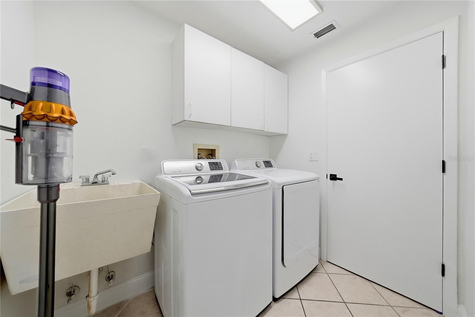 4957 LAKE VALENCIA BLVD E, PALM HARBOR, FL, 34684