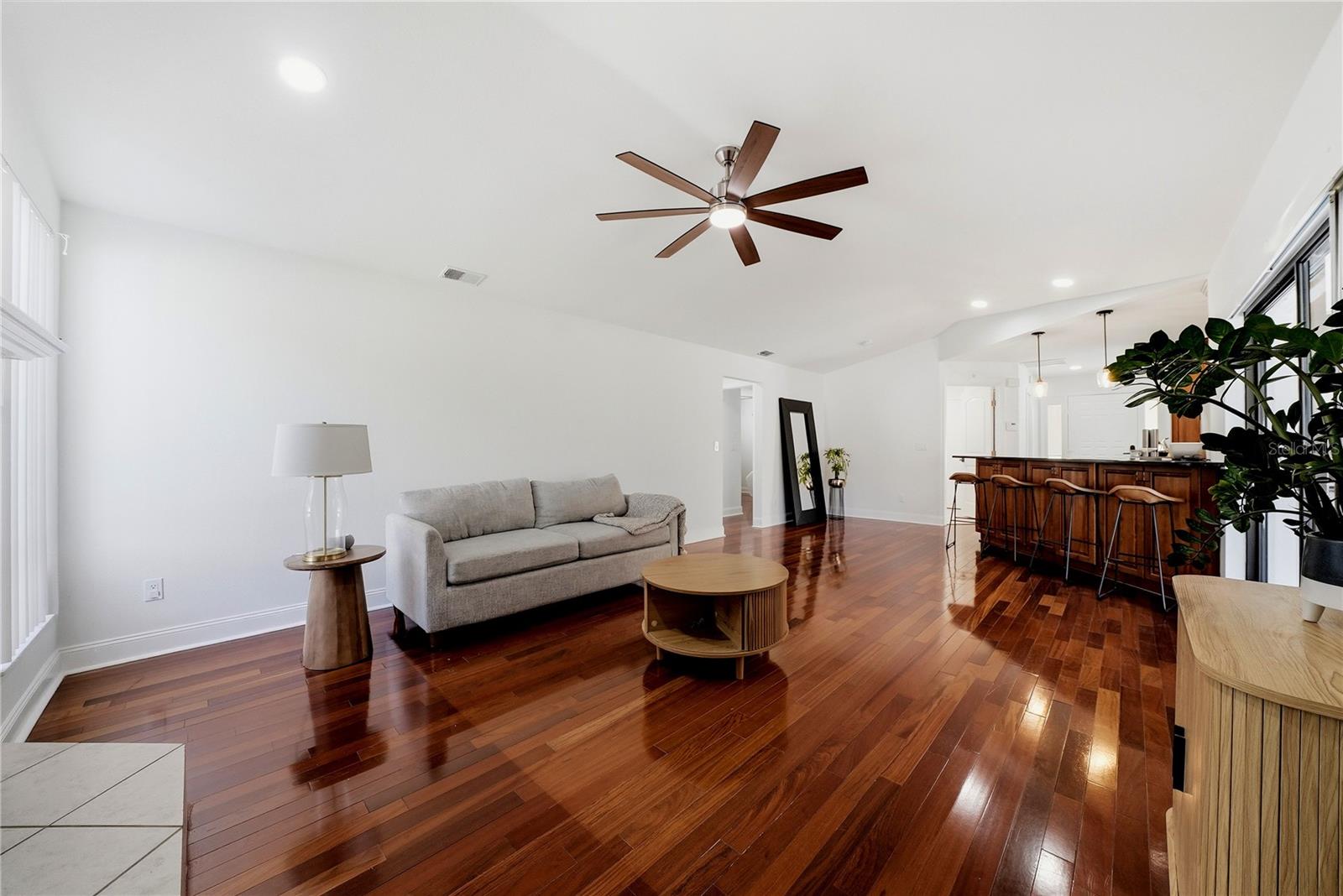 4957 LAKE VALENCIA BLVD E, PALM HARBOR, FL, 34684