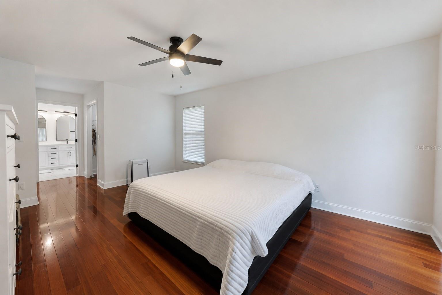 4957 LAKE VALENCIA BLVD E, PALM HARBOR, FL, 34684