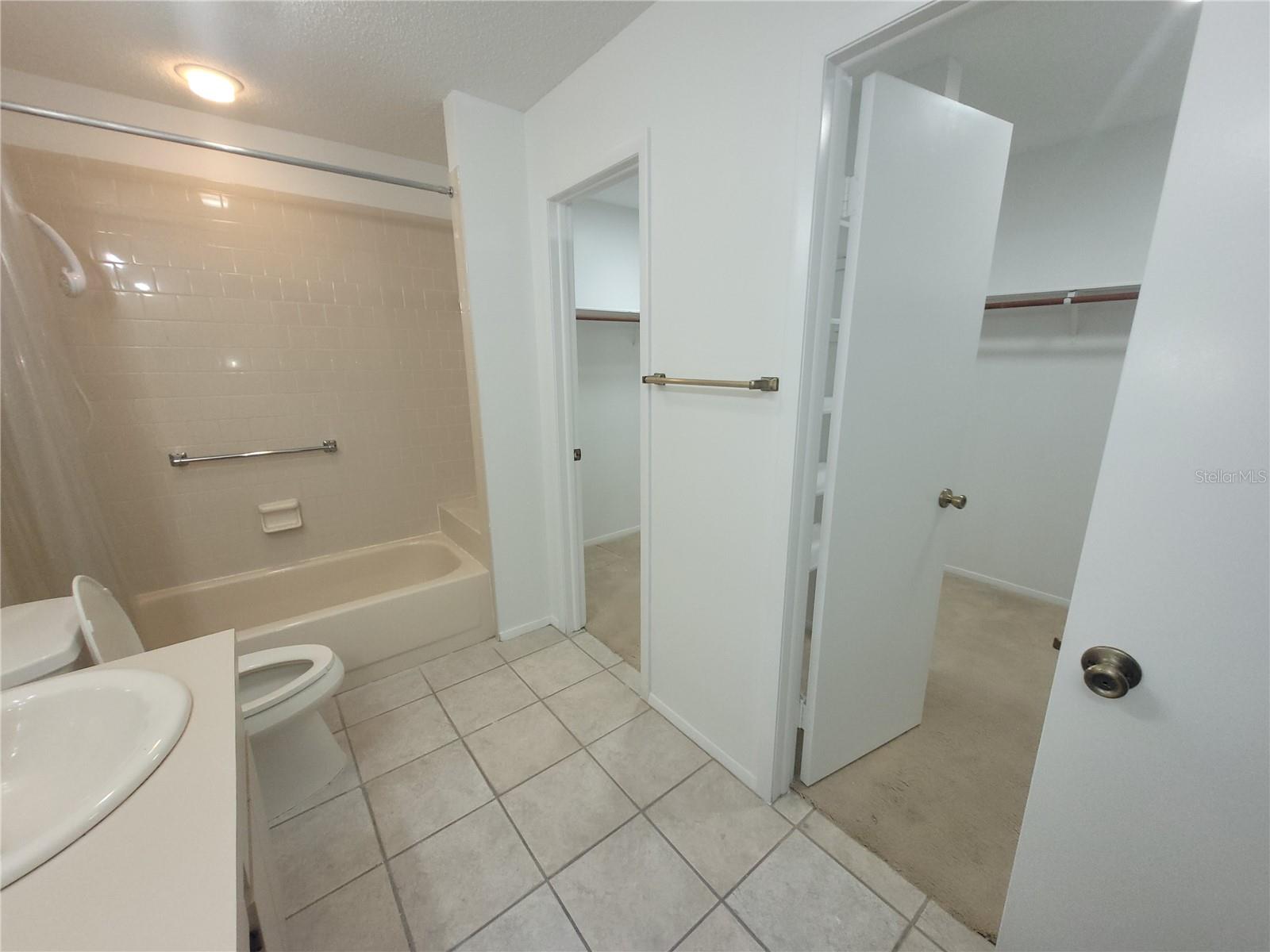 7125 SILVERMILL DR, TAMPA, FL, 33635