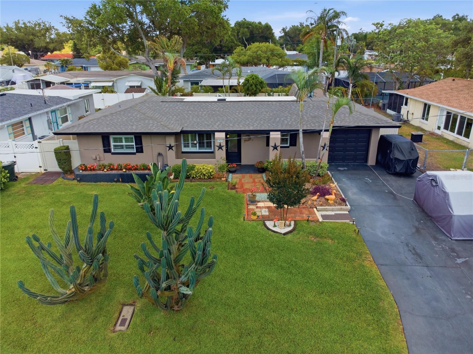 1429 SAN CHARLES DR, DUNEDIN, FL, 34698