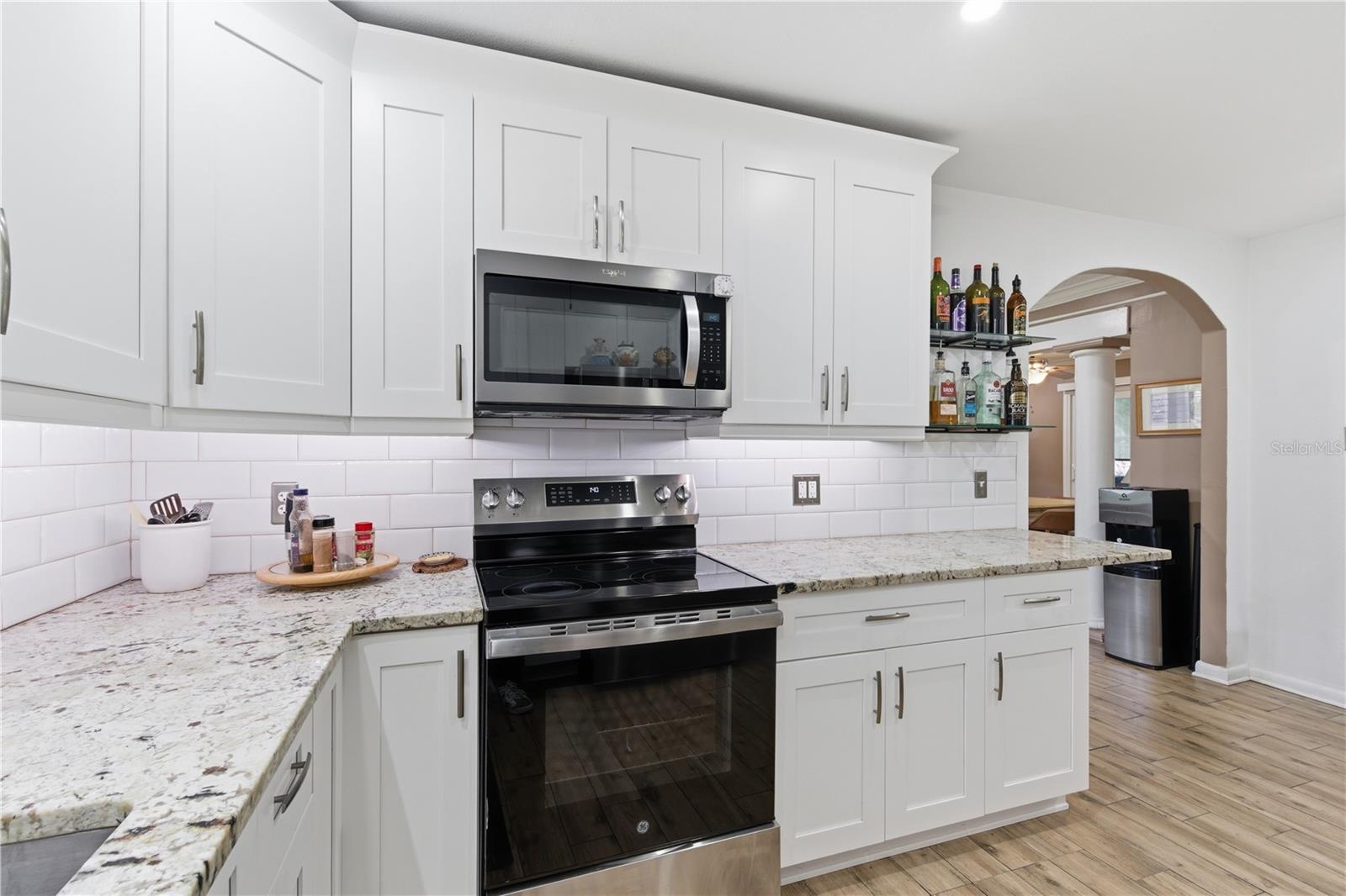 1429 SAN CHARLES DR, DUNEDIN, FL, 34698