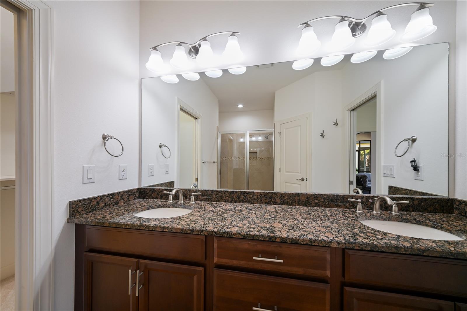 5811 CAVANO DR, SARASOTA, FL, 34231