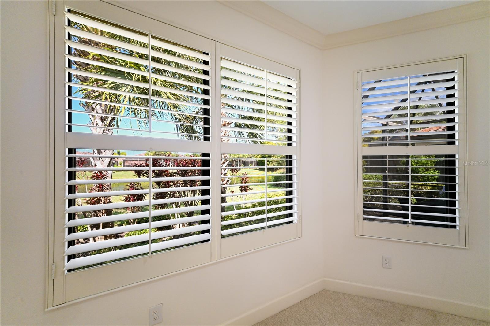 5811 CAVANO DR, SARASOTA, FL, 34231