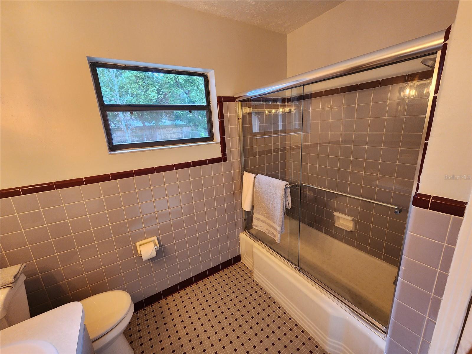 407 LOUIS ST, LEESBURG, FL, 34748