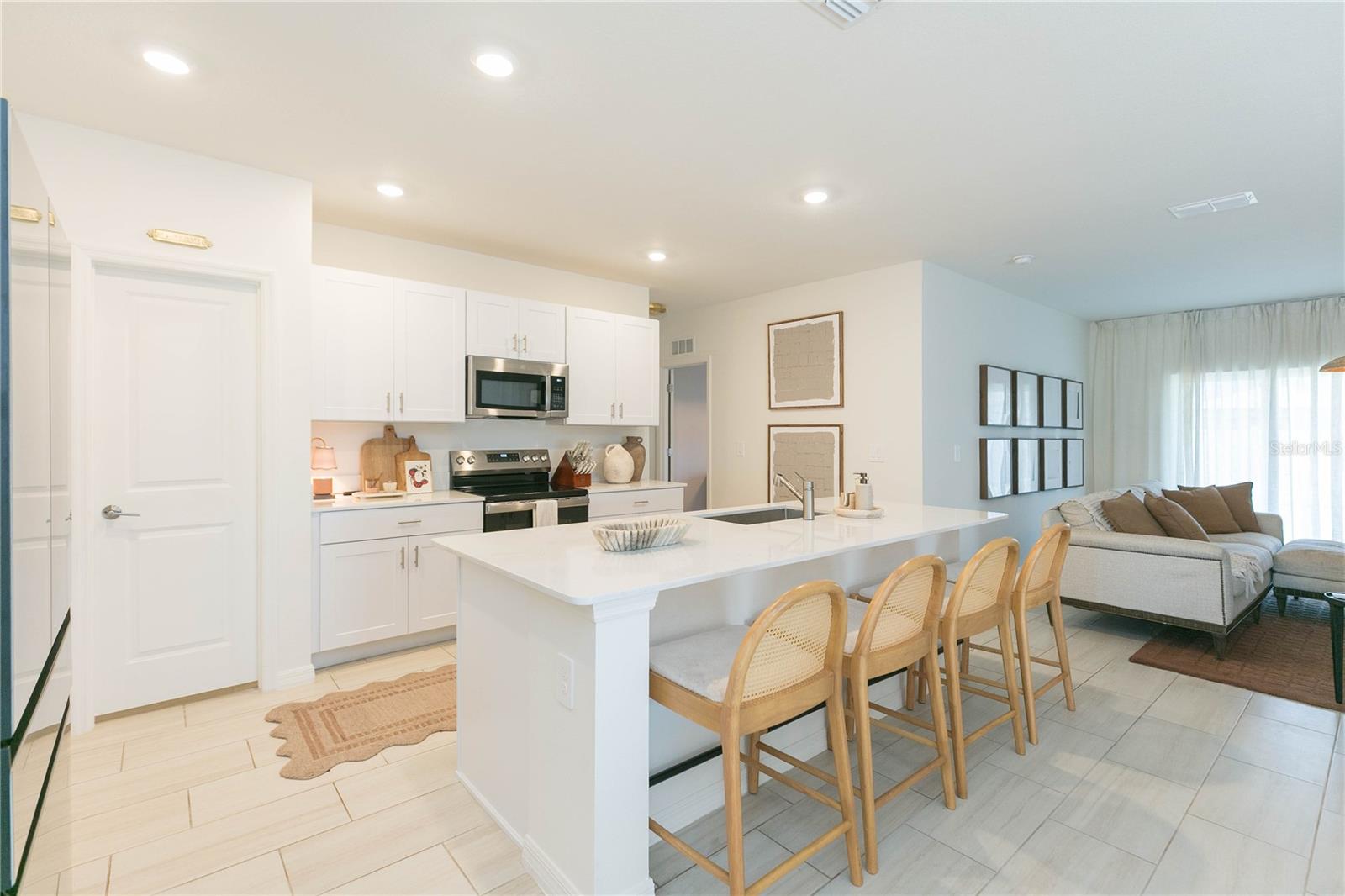 17703 HAPPYTRAILS ST, LAND O LAKES, FL, 34638