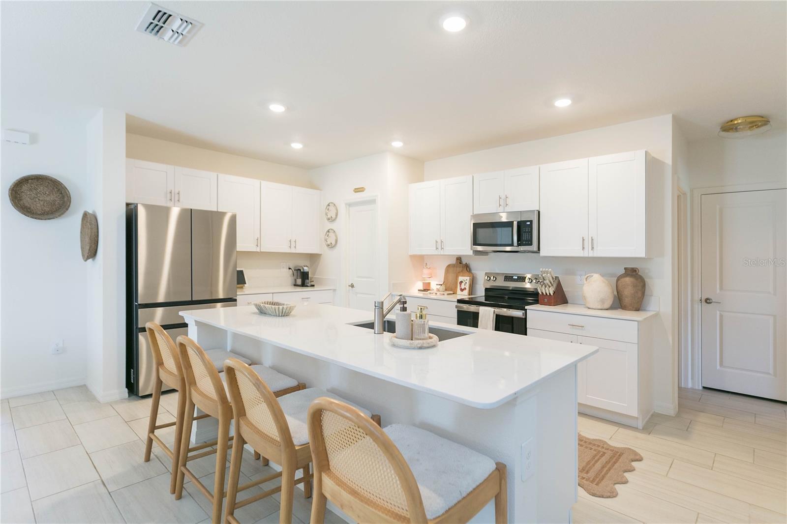 17703 HAPPYTRAILS ST, LAND O LAKES, FL, 34638