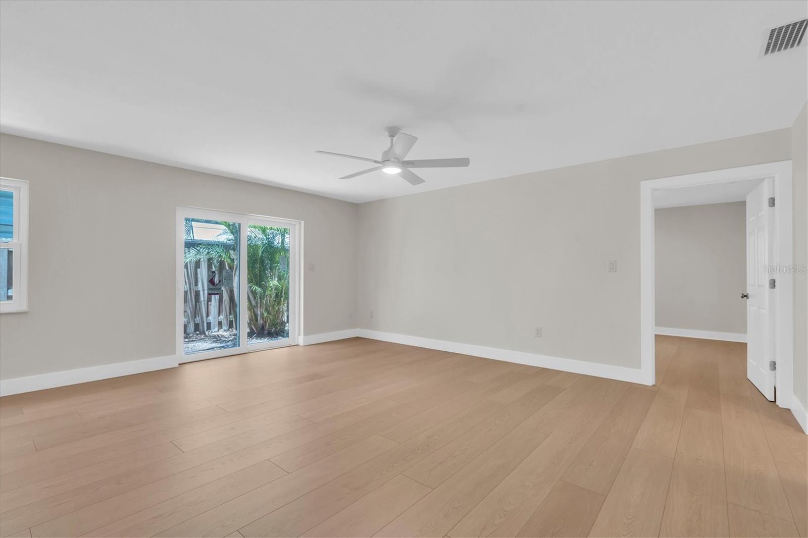 714 3RD AVE NE, LARGO, FL, 33770