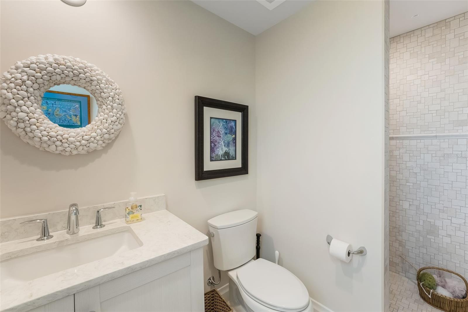795 COLLANY RD #201, TIERRA VERDE, FL, 33715