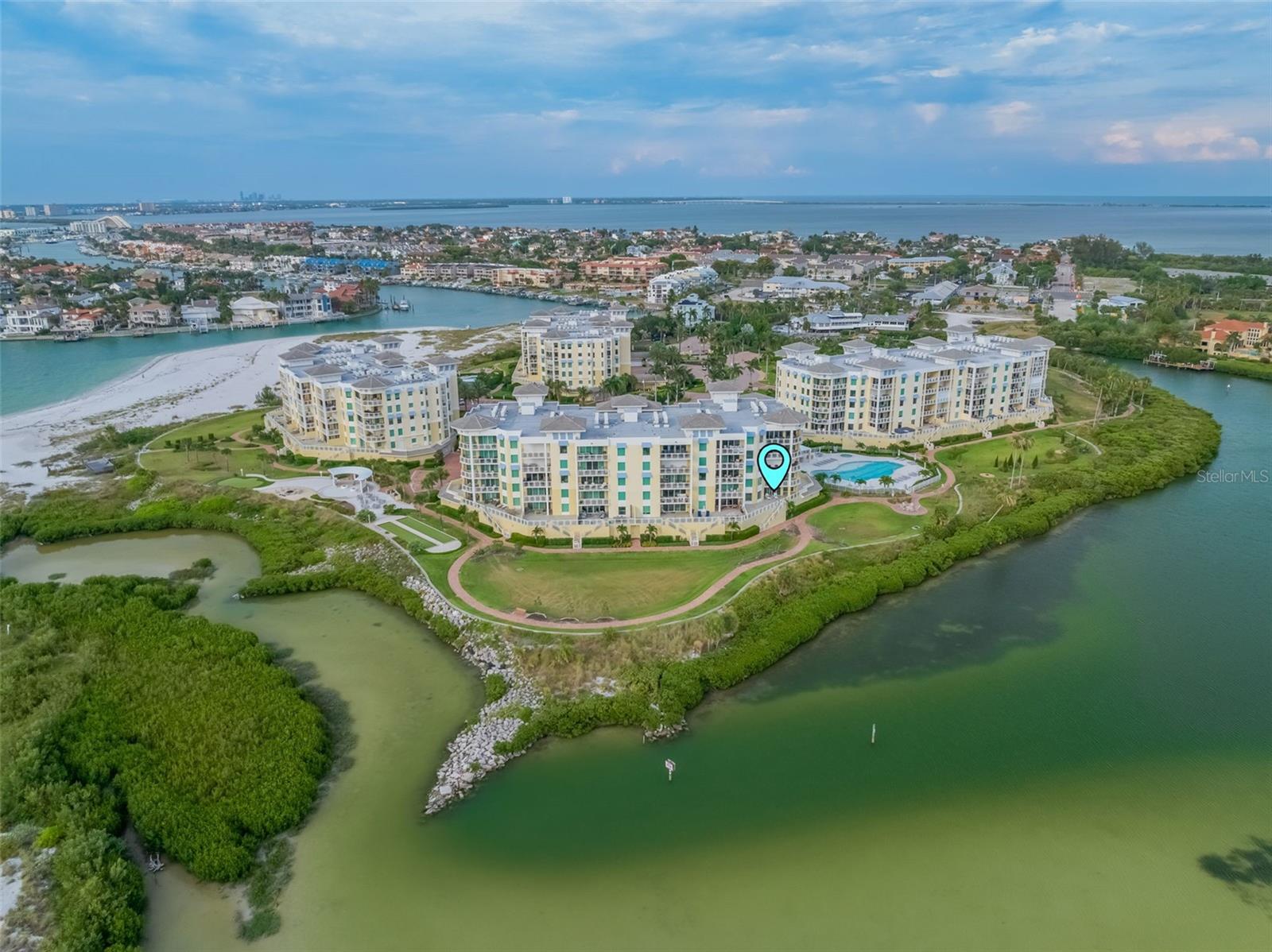 795 COLLANY RD #201, TIERRA VERDE, FL, 33715