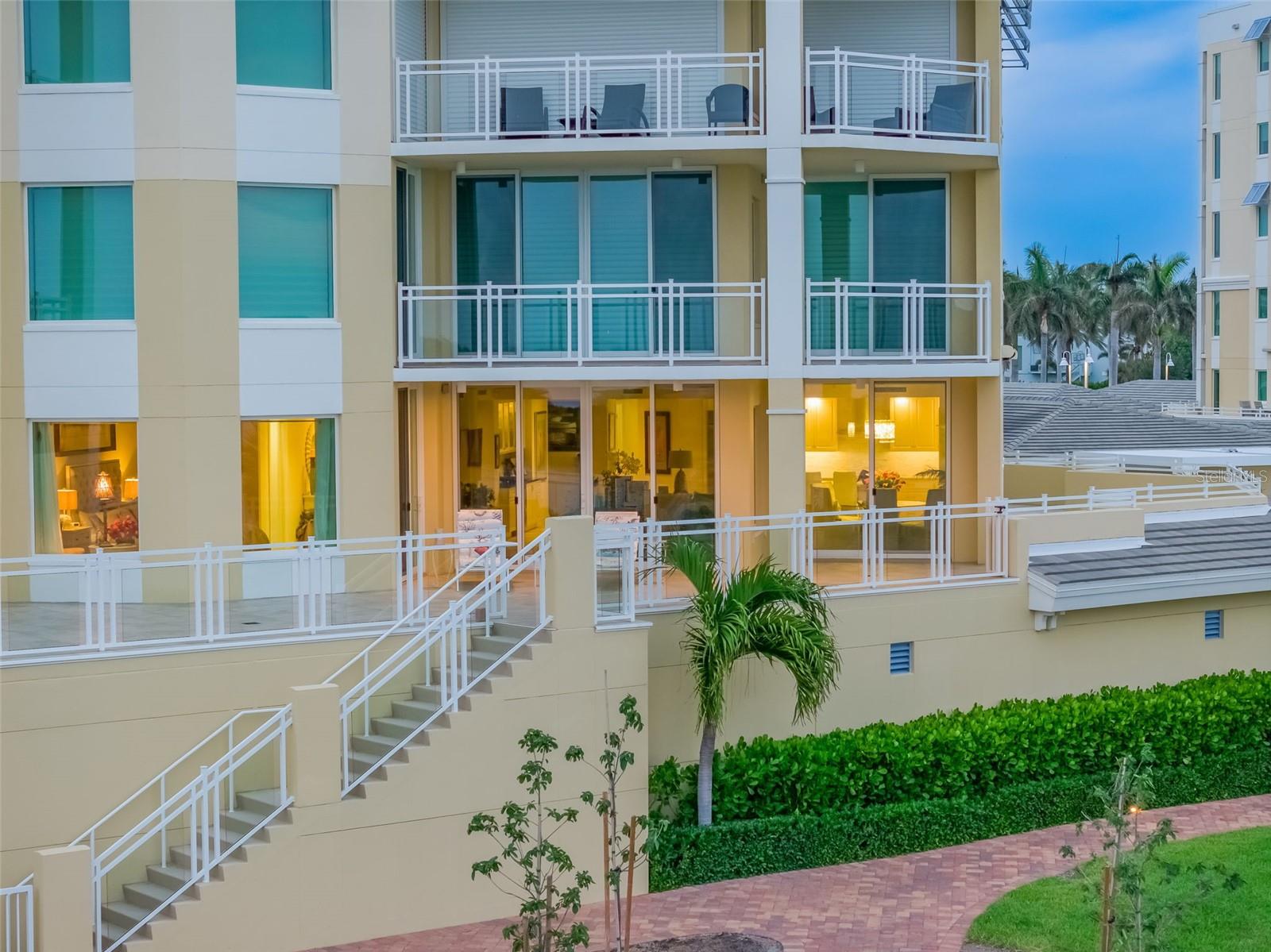 795 COLLANY RD #201, TIERRA VERDE, FL, 33715
