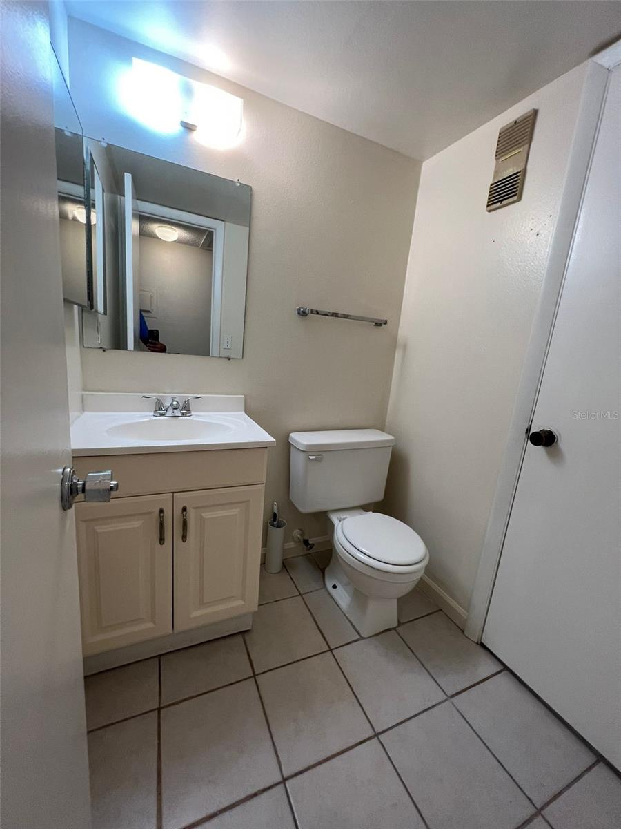6043 VILLAGE CIR #6043, ORLANDO, FL, 32822