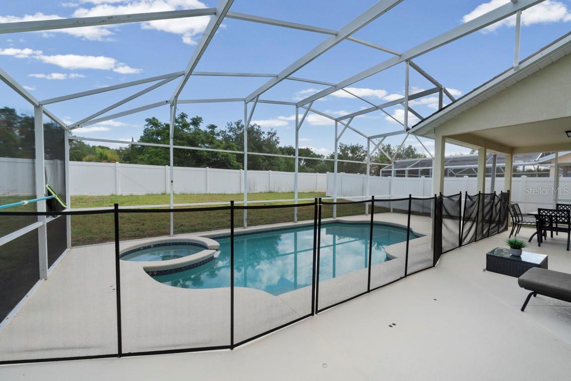936 BLOOMINGDALE DR, DAVENPORT, FL, 33897