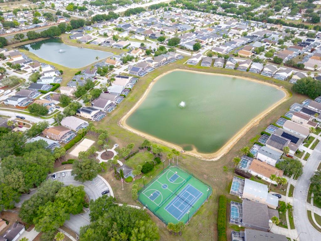 936 BLOOMINGDALE DR, DAVENPORT, FL, 33897