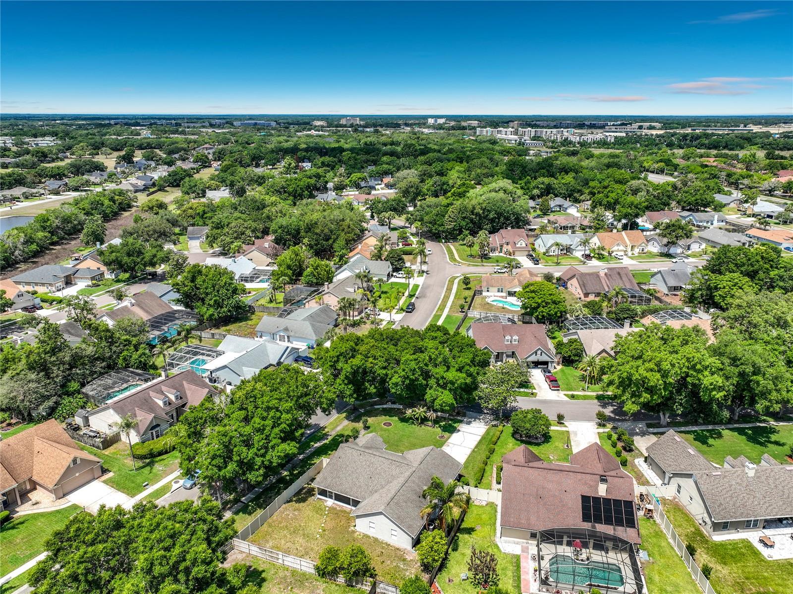 401 COUNTRY WOOD CIR, LAKE MARY, FL, 32746