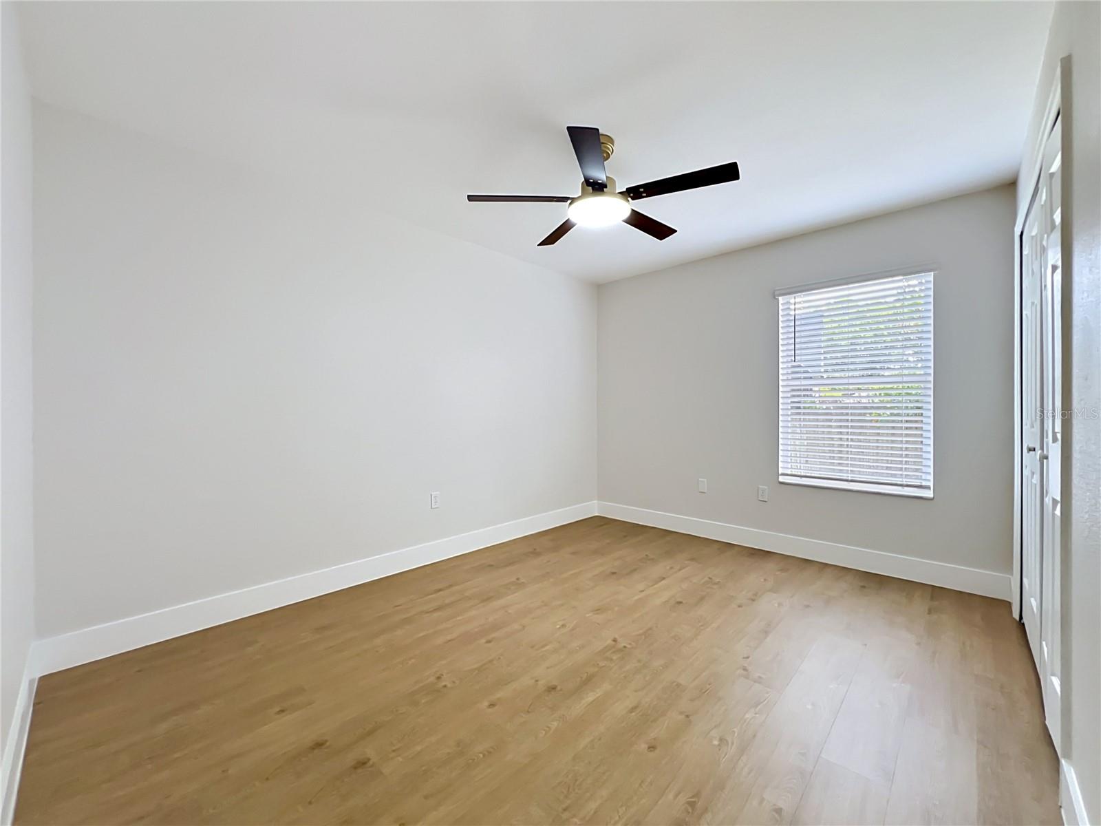 401 COUNTRY WOOD CIR, LAKE MARY, FL, 32746