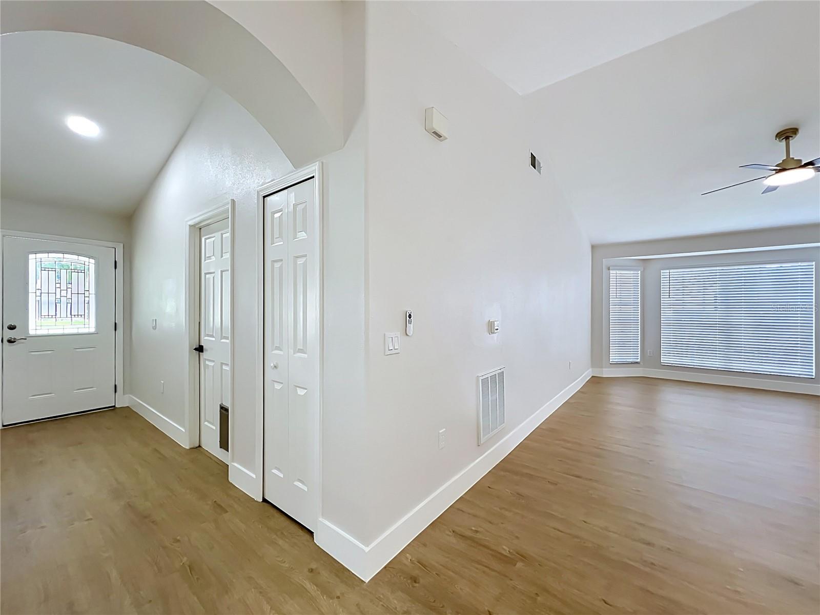 401 COUNTRY WOOD CIR, LAKE MARY, FL, 32746