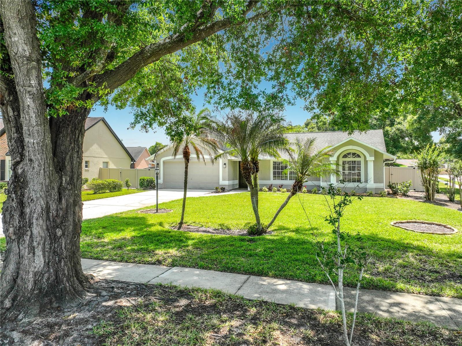 401 COUNTRY WOOD CIR, LAKE MARY, FL, 32746
