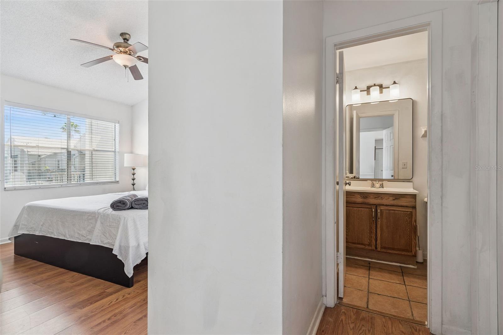 2564 WOODGATE BLVD #204, ORLANDO, FL, 32822