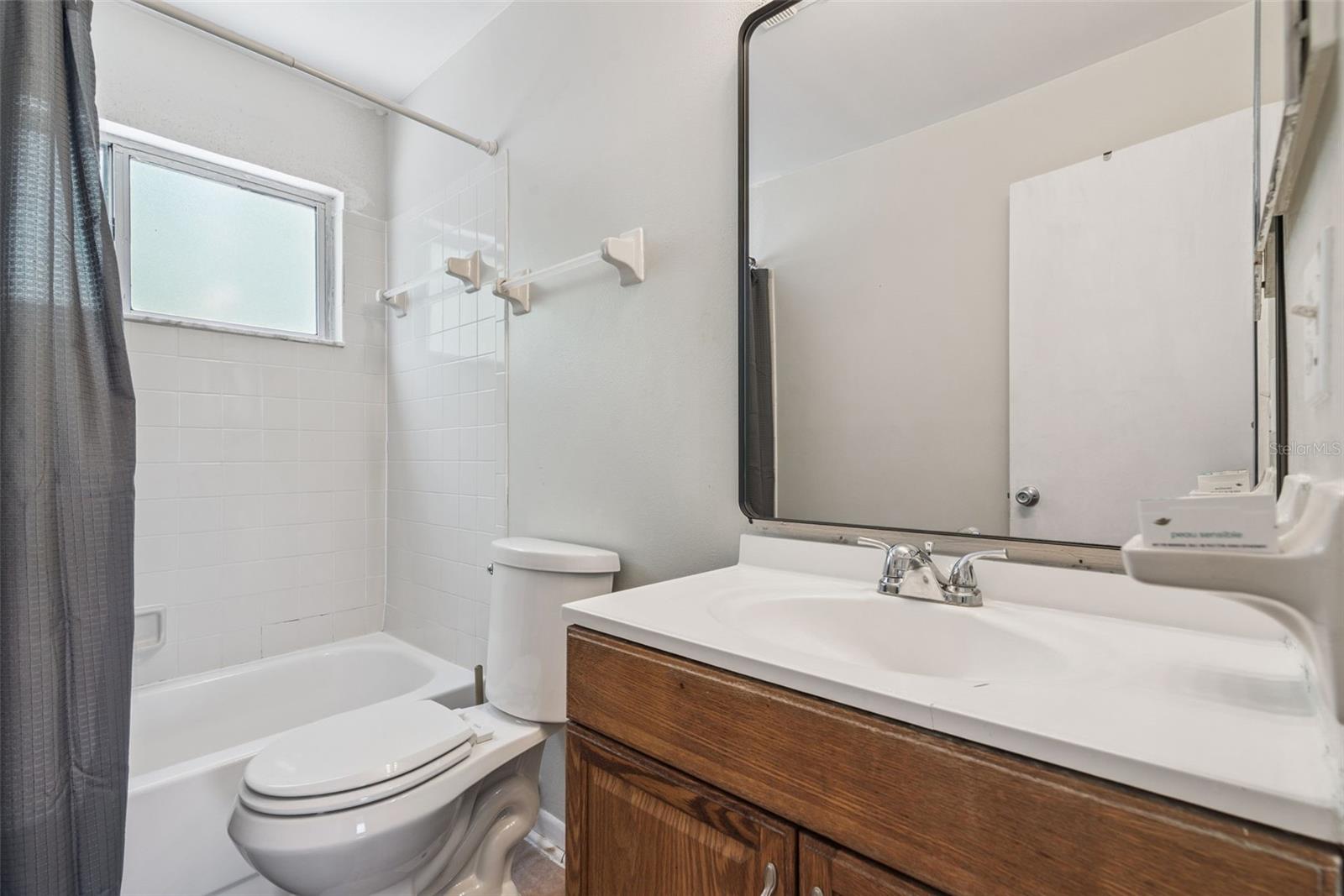 2564 WOODGATE BLVD #204, ORLANDO, FL, 32822