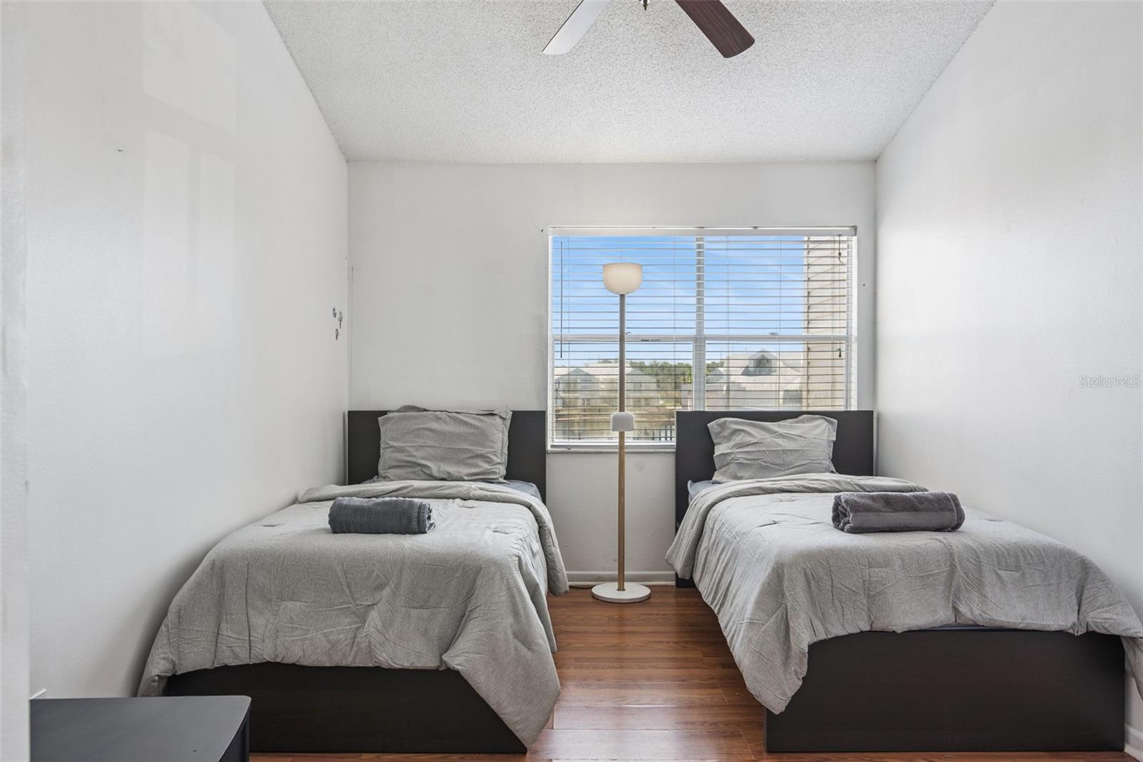 2564 WOODGATE BLVD #204, ORLANDO, FL, 32822