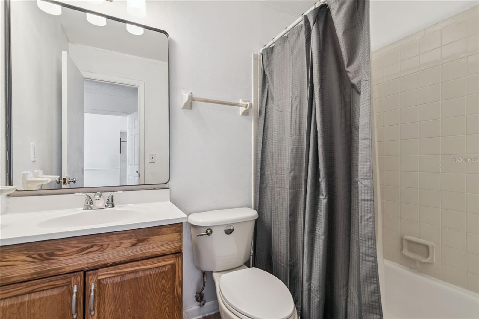 2564 WOODGATE BLVD #204, ORLANDO, FL, 32822