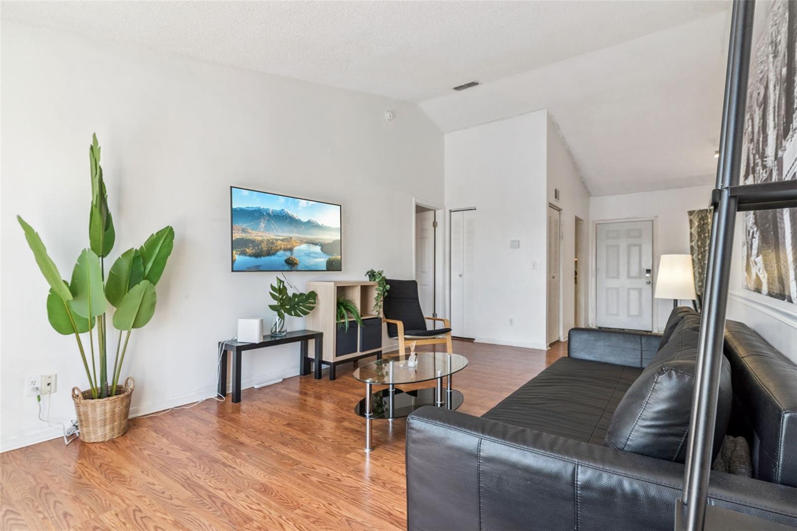 2564 WOODGATE BLVD #204, ORLANDO, FL, 32822