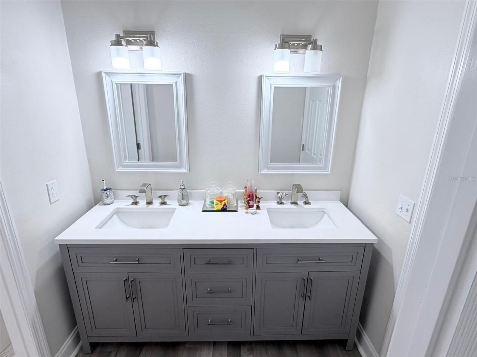 3237 LONDON AVE, DELTONA, FL, 32738