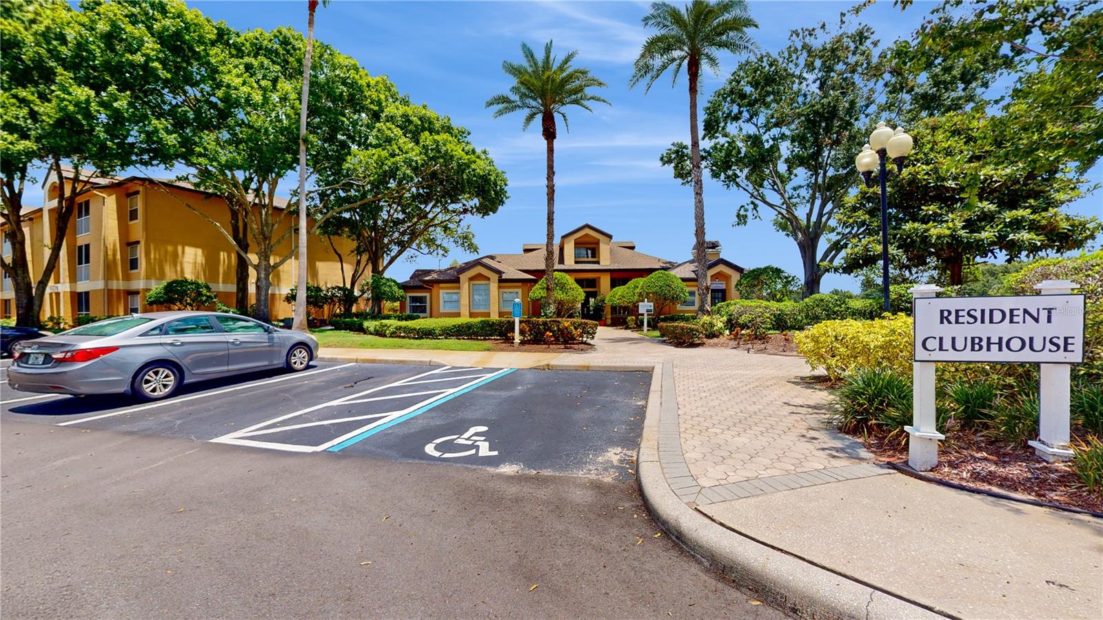 8801 LATREC AVE #8208, ORLANDO, FL, 32819