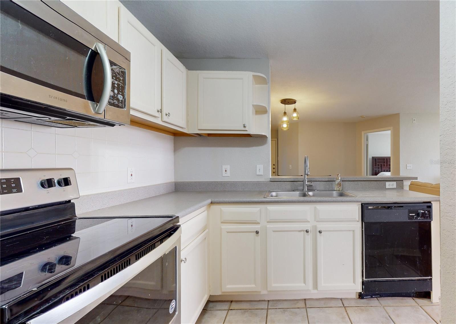 8801 LATREC AVE #8208, ORLANDO, FL, 32819