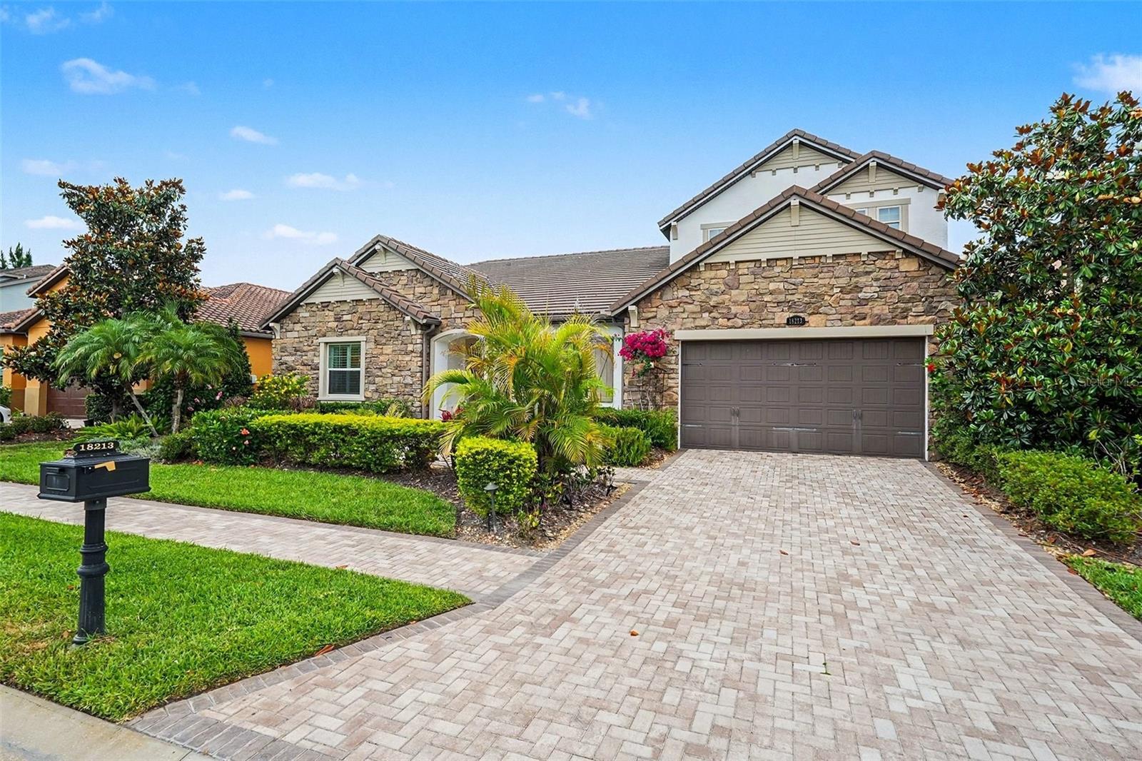 18213 PINE HAMMOCK BLVD, LUTZ, FL, 33548