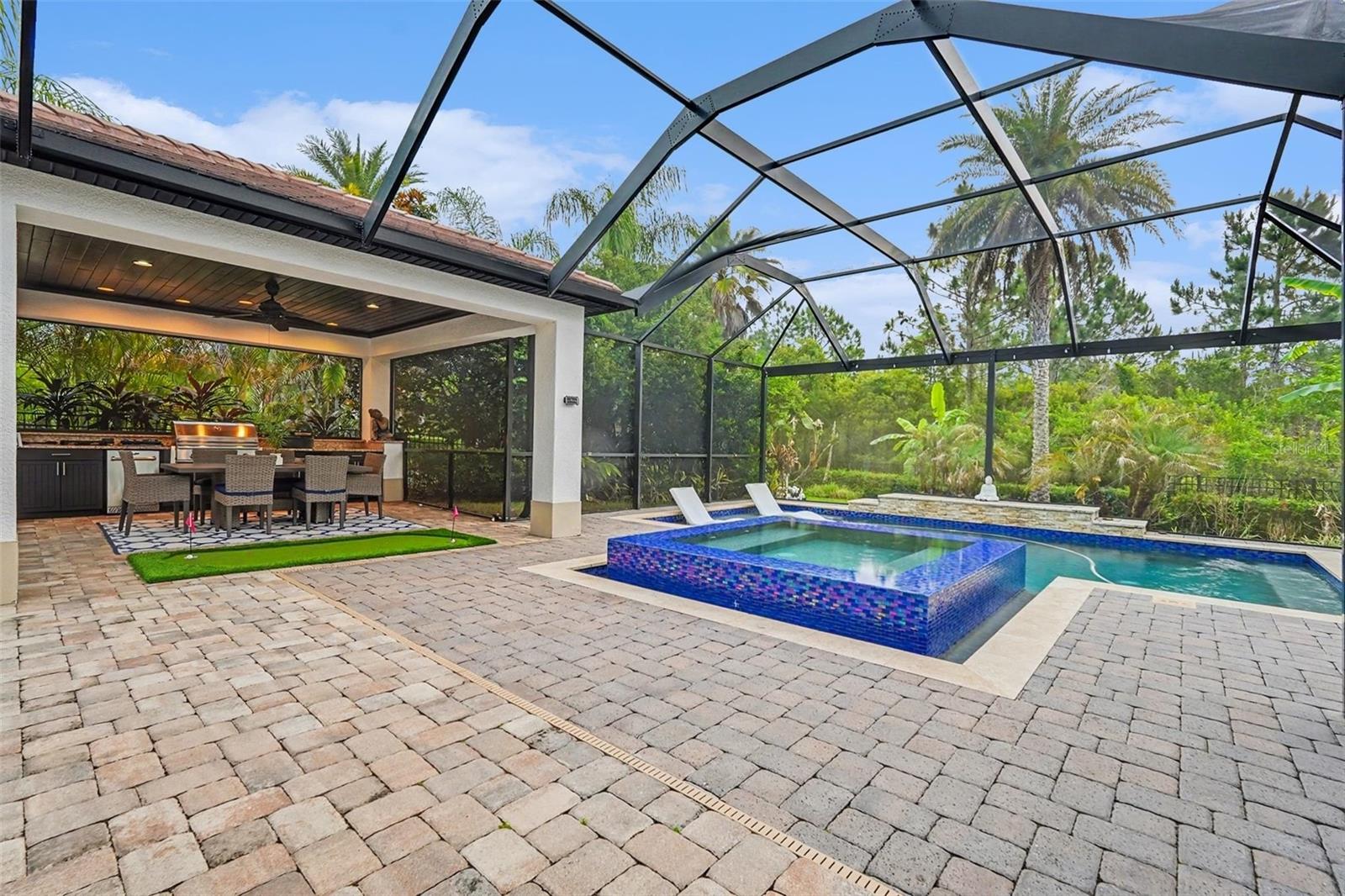 18213 PINE HAMMOCK BLVD, LUTZ, FL, 33548