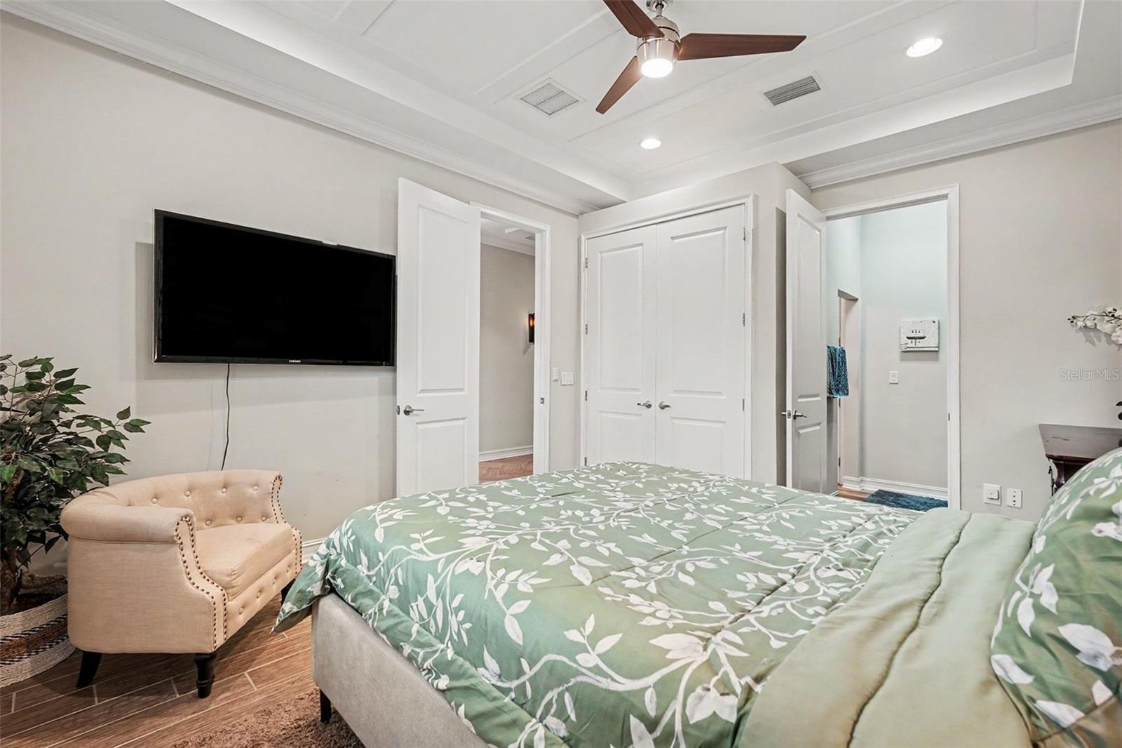 18213 PINE HAMMOCK BLVD, LUTZ, FL, 33548