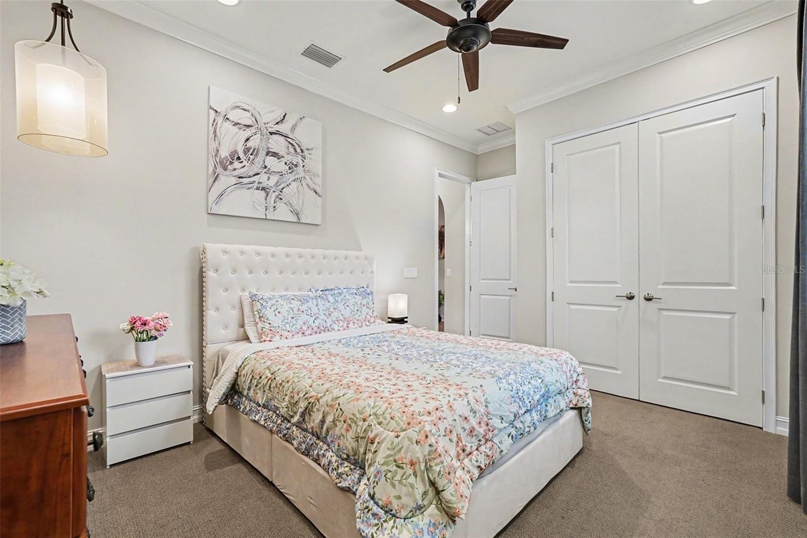 18213 PINE HAMMOCK BLVD, LUTZ, FL, 33548