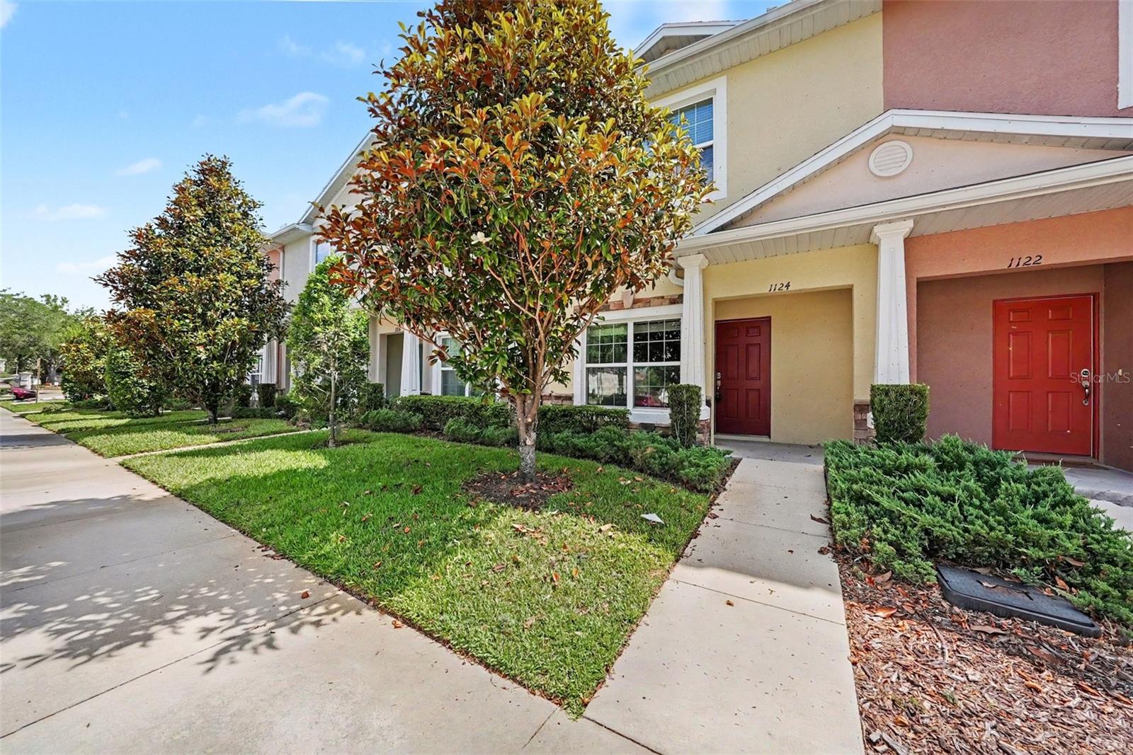 1124 HILLHURST DR, WESLEY CHAPEL, FL, 33543
