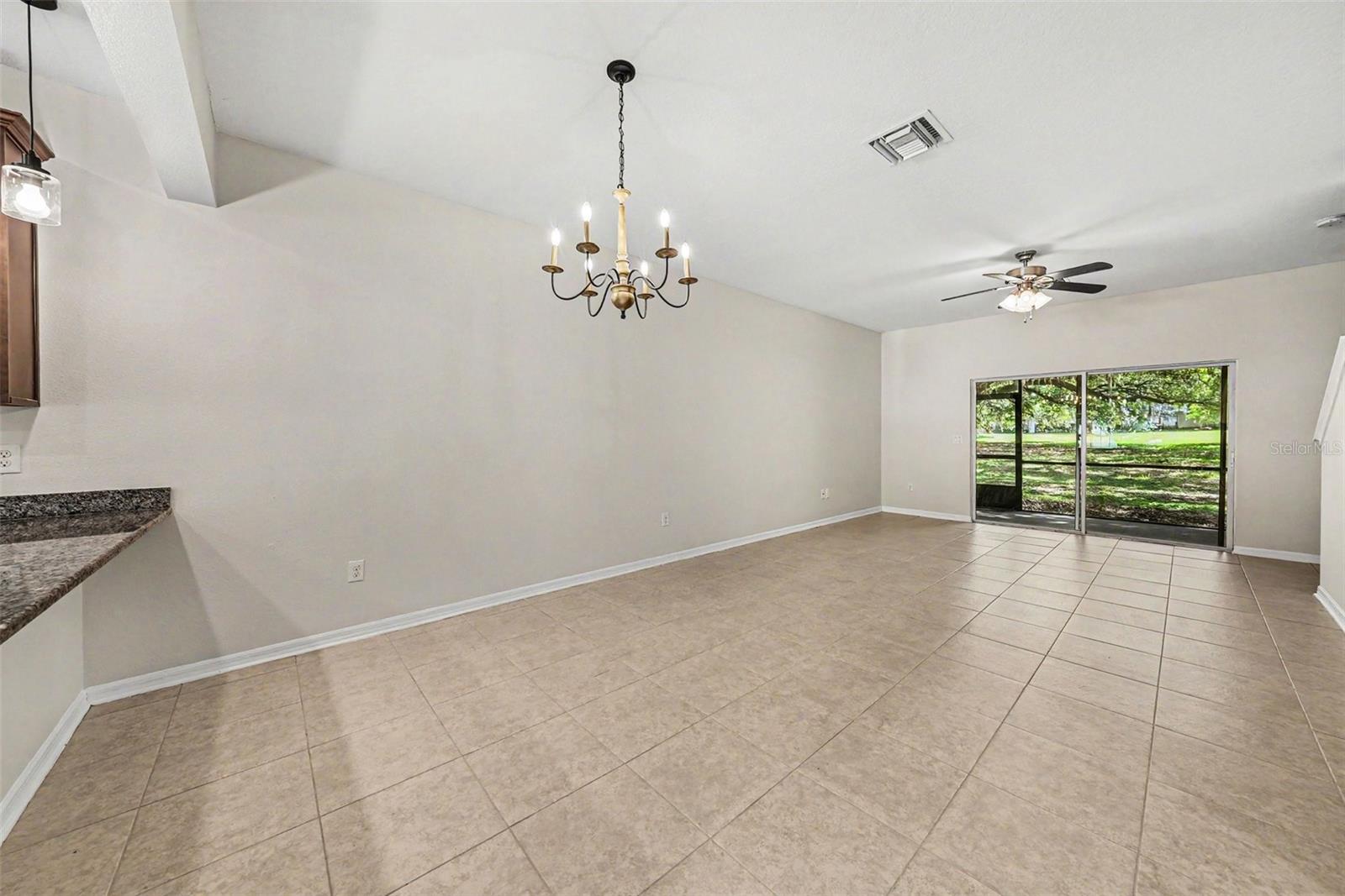 1124 HILLHURST DR, WESLEY CHAPEL, FL, 33543