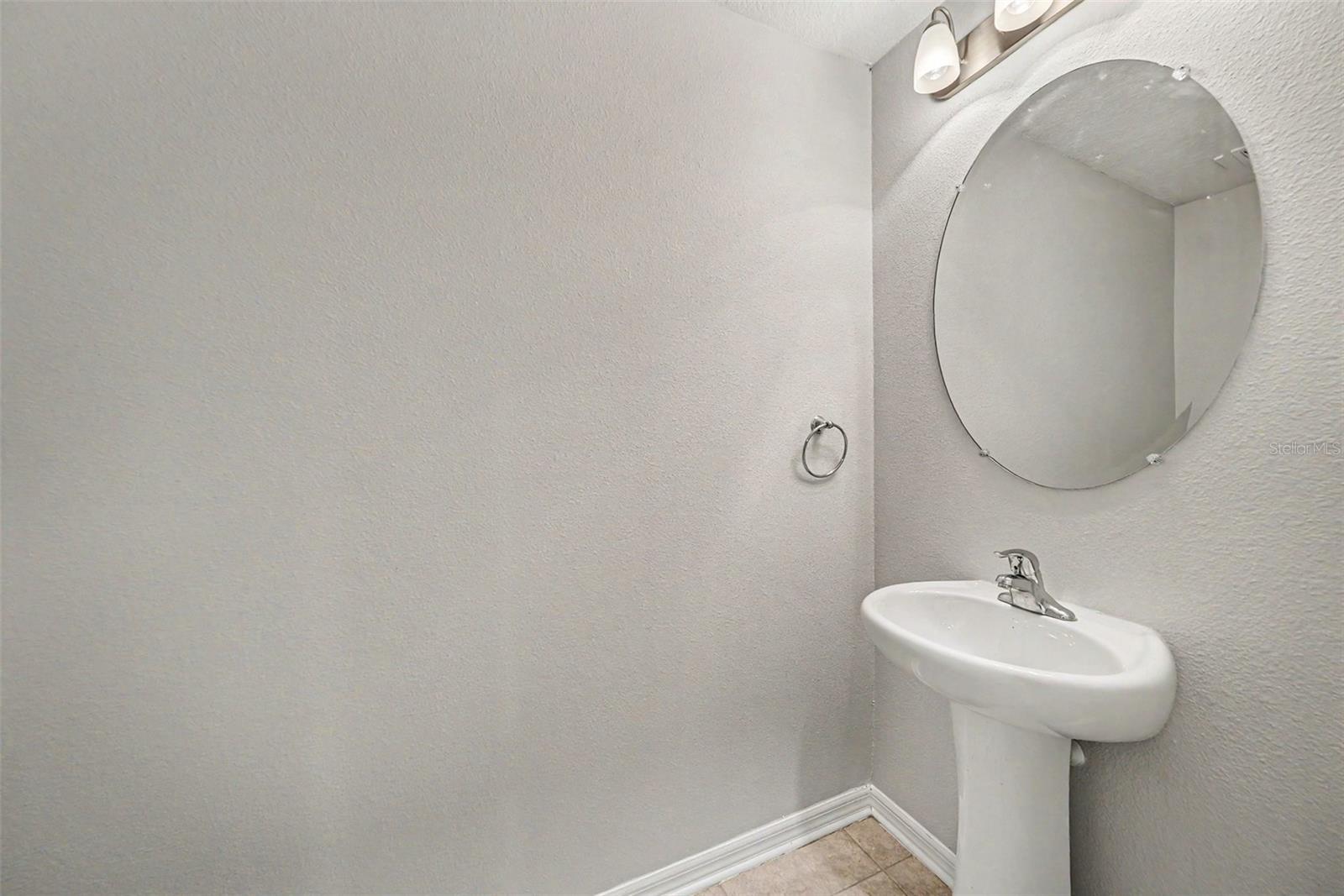 1124 HILLHURST DR, WESLEY CHAPEL, FL, 33543
