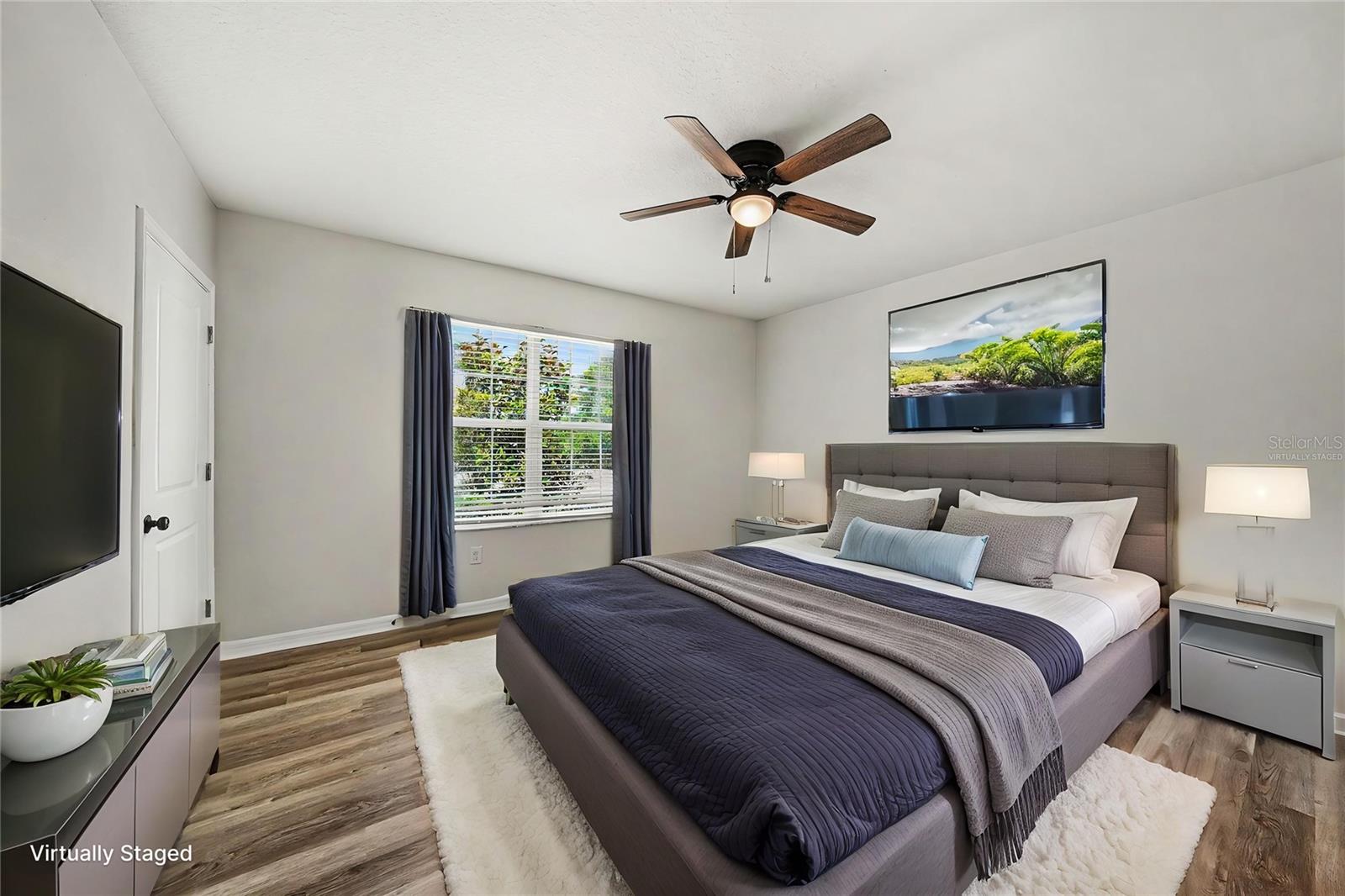 1124 HILLHURST DR, WESLEY CHAPEL, FL, 33543