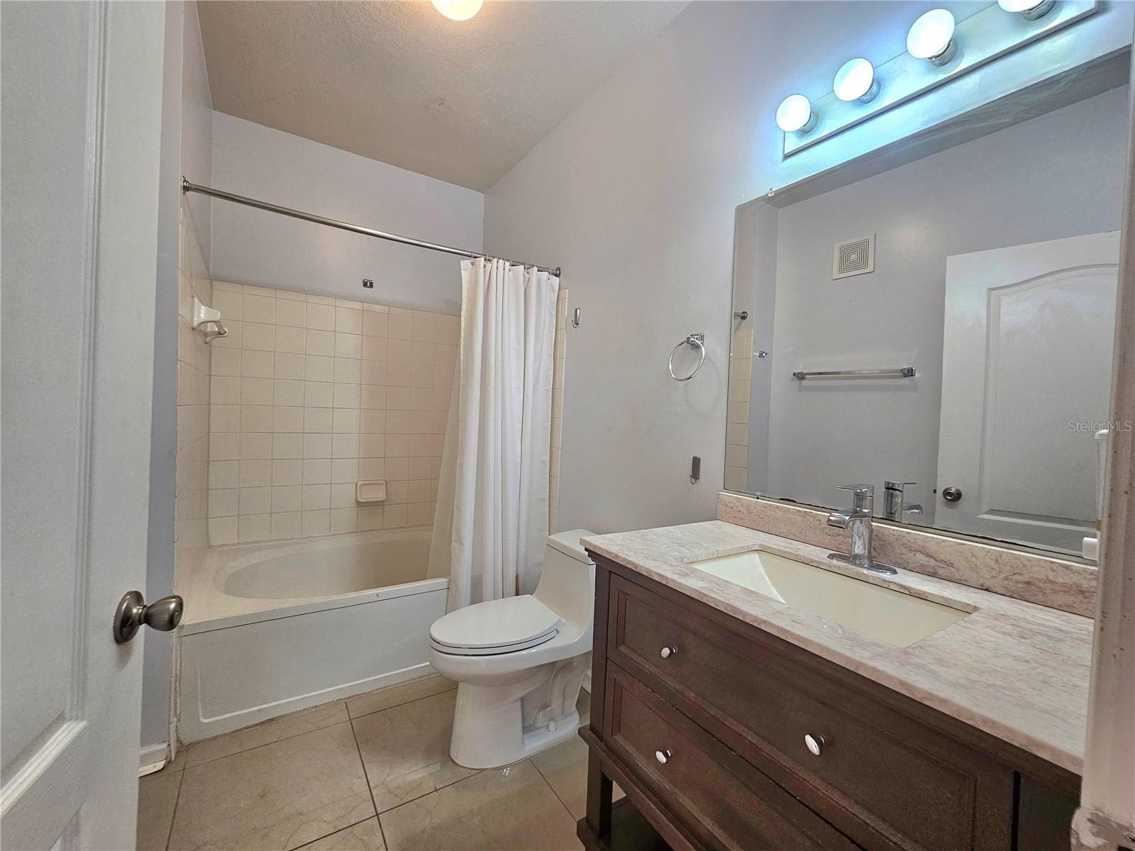 18058 VILLA CREEK DR #18058, TAMPA, FL, 33647
