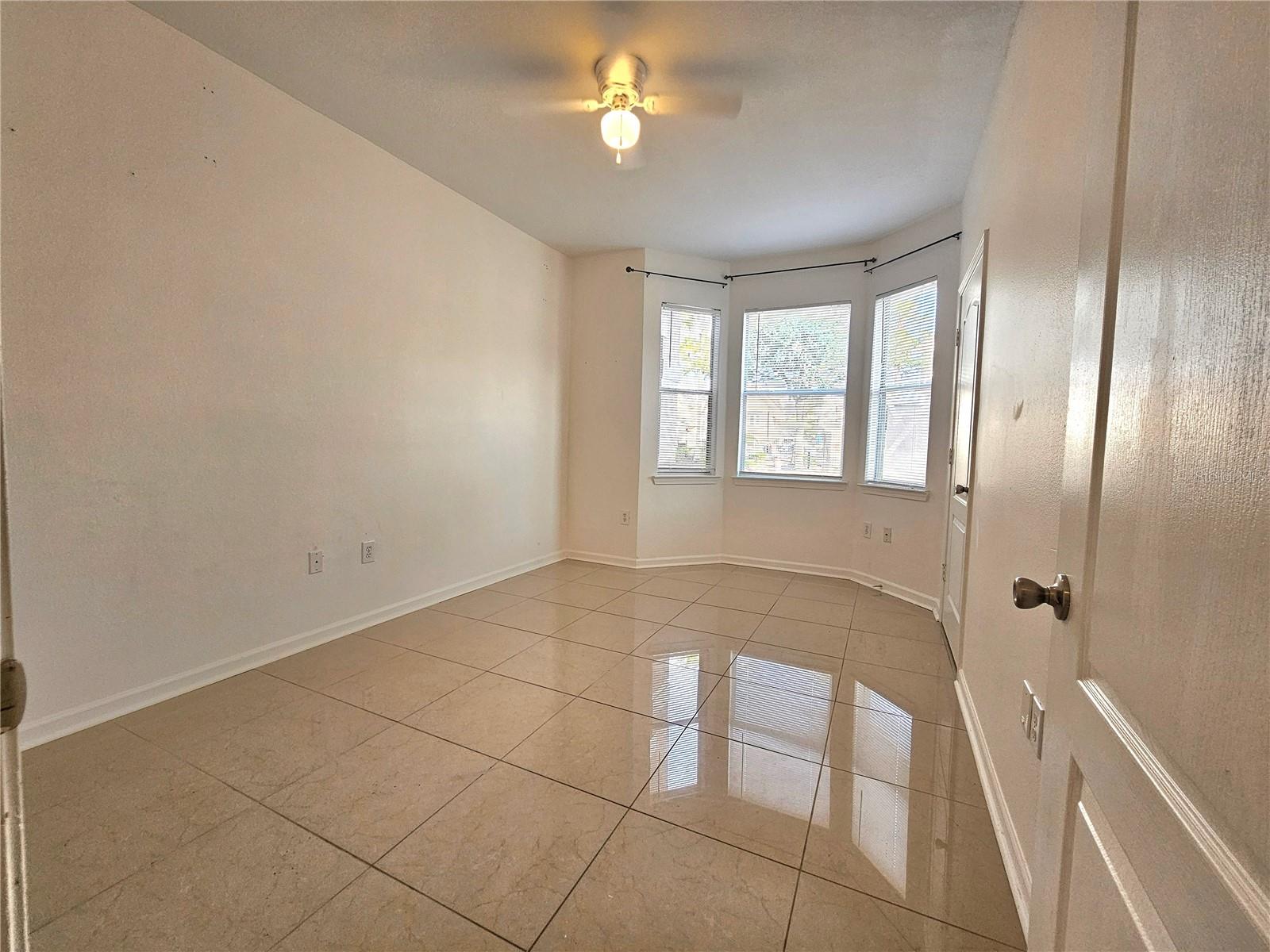 18058 VILLA CREEK DR #18058, TAMPA, FL, 33647