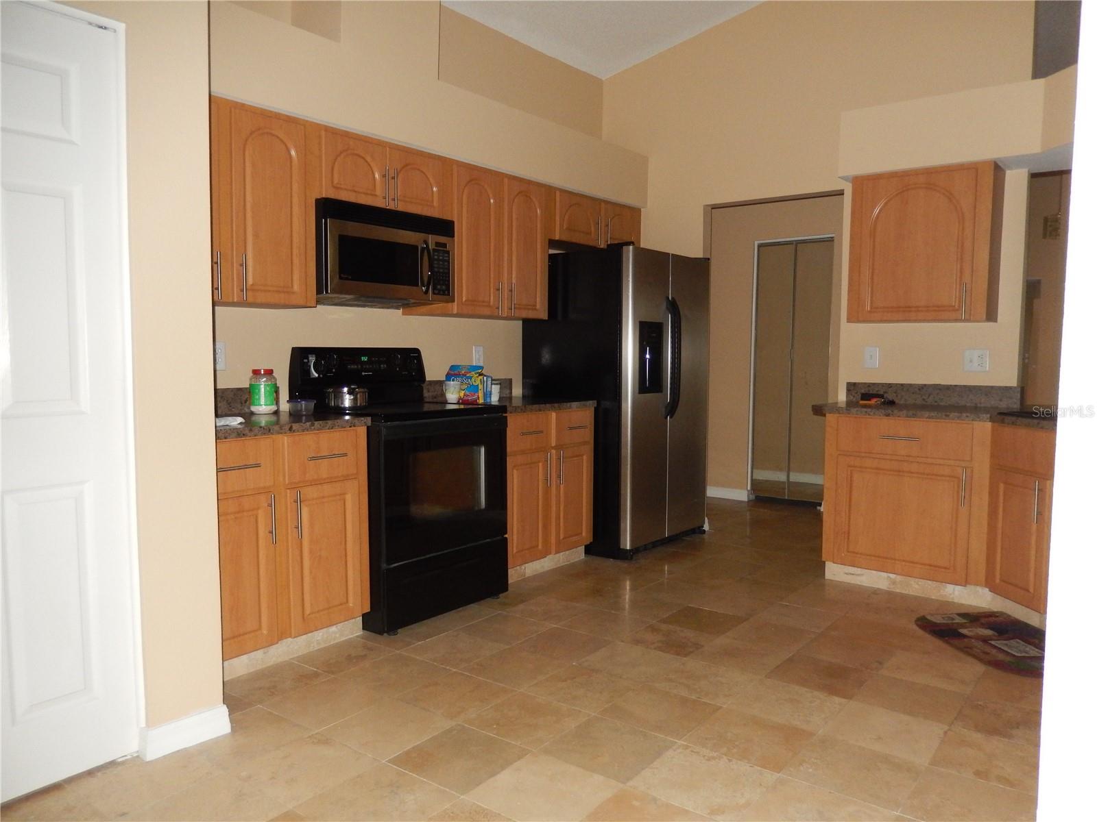 817 FRANKFORD DR, BRANDON, FL, 33511
