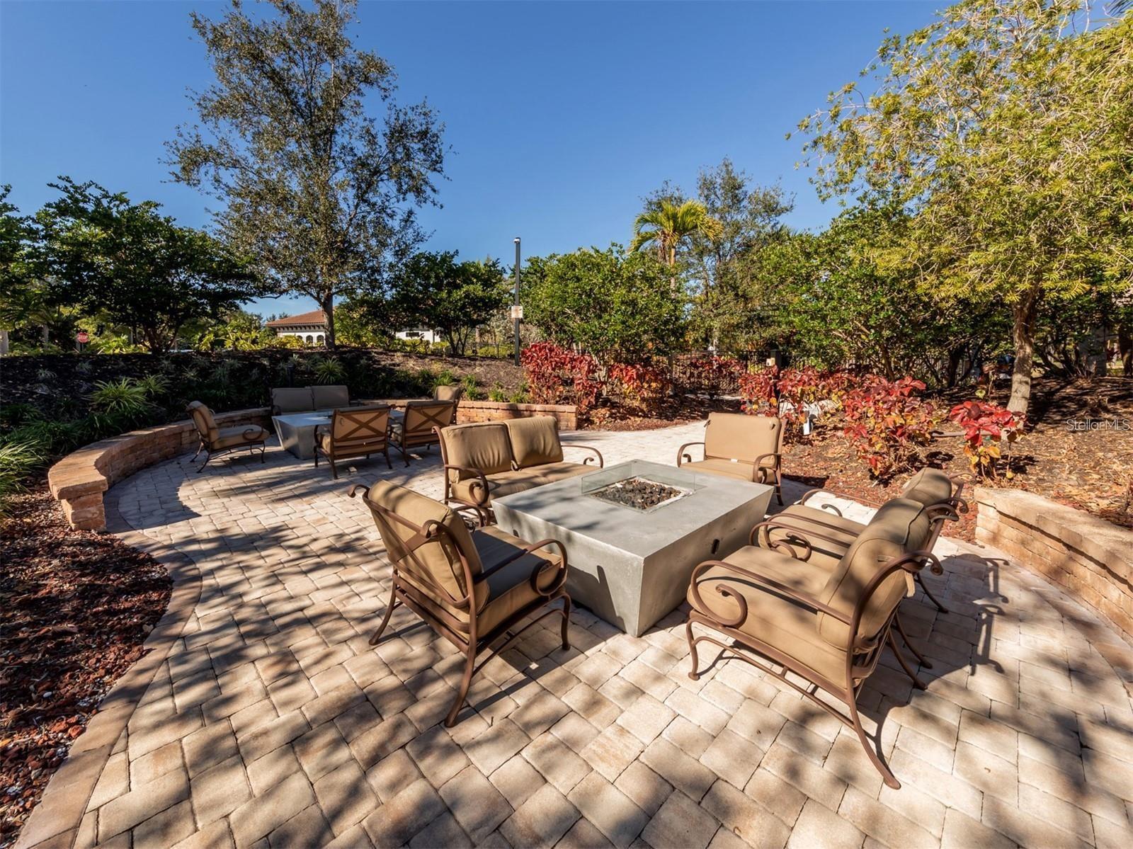 5565 SENTIERO DR, NOKOMIS, FL, 34275