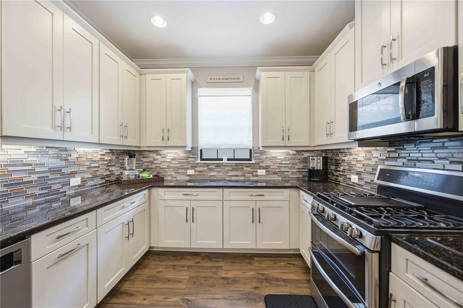 5565 SENTIERO DR, NOKOMIS, FL, 34275