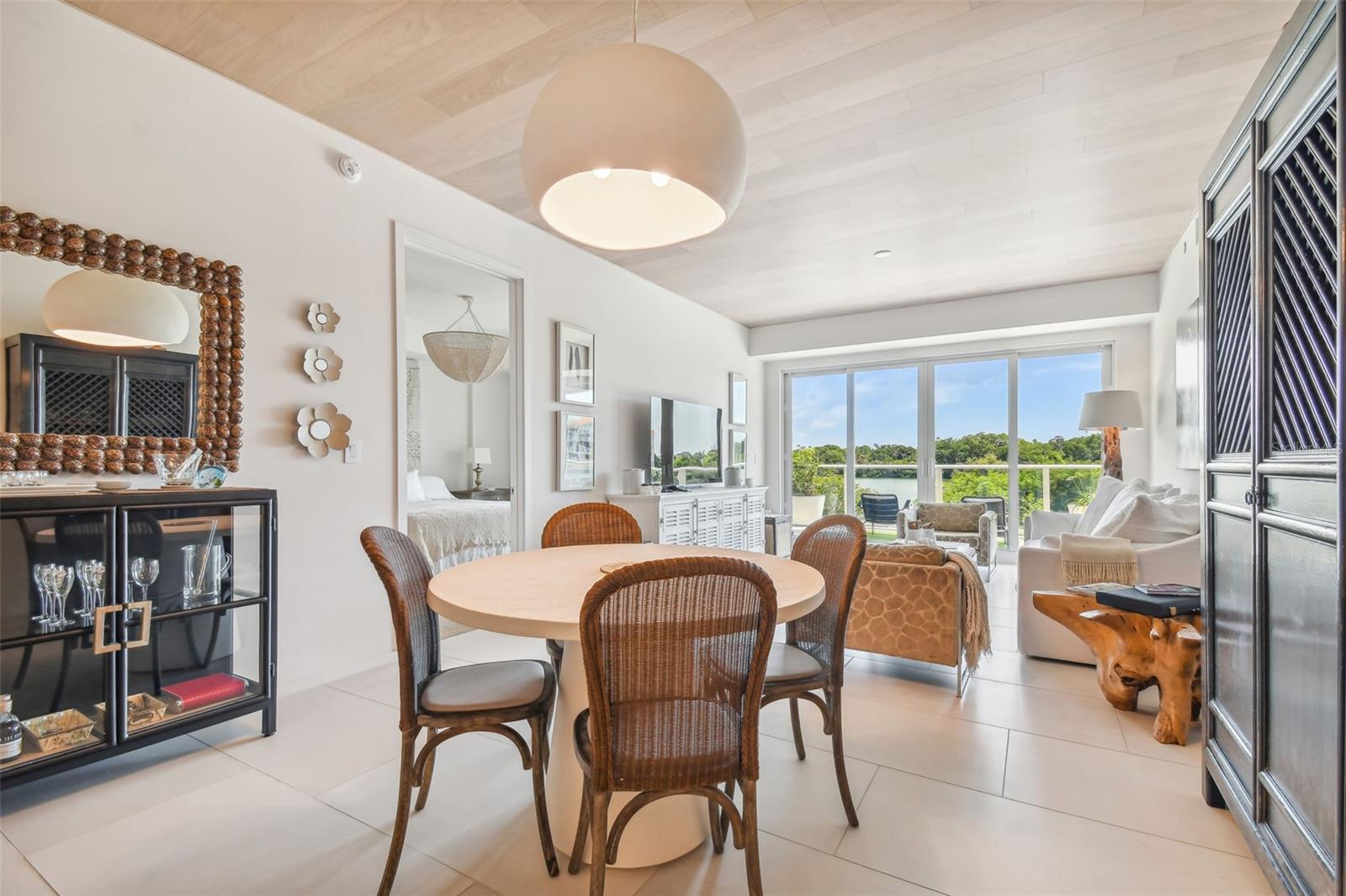 1020 SUNSET POINT RD #111, CLEARWATER, FL, 33755