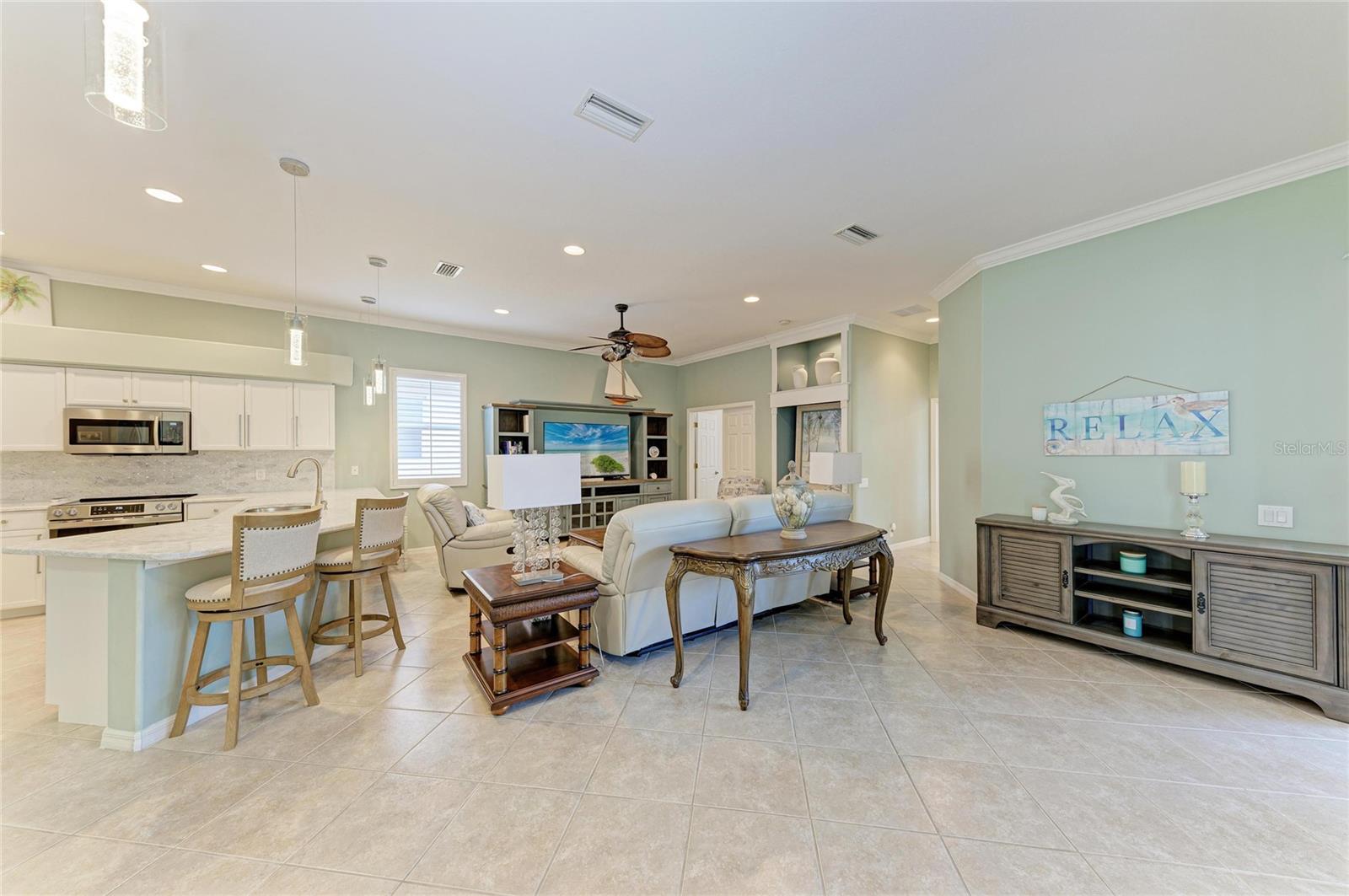 1920 COCONUT PALM CIR, NORTH PORT, FL, 34288