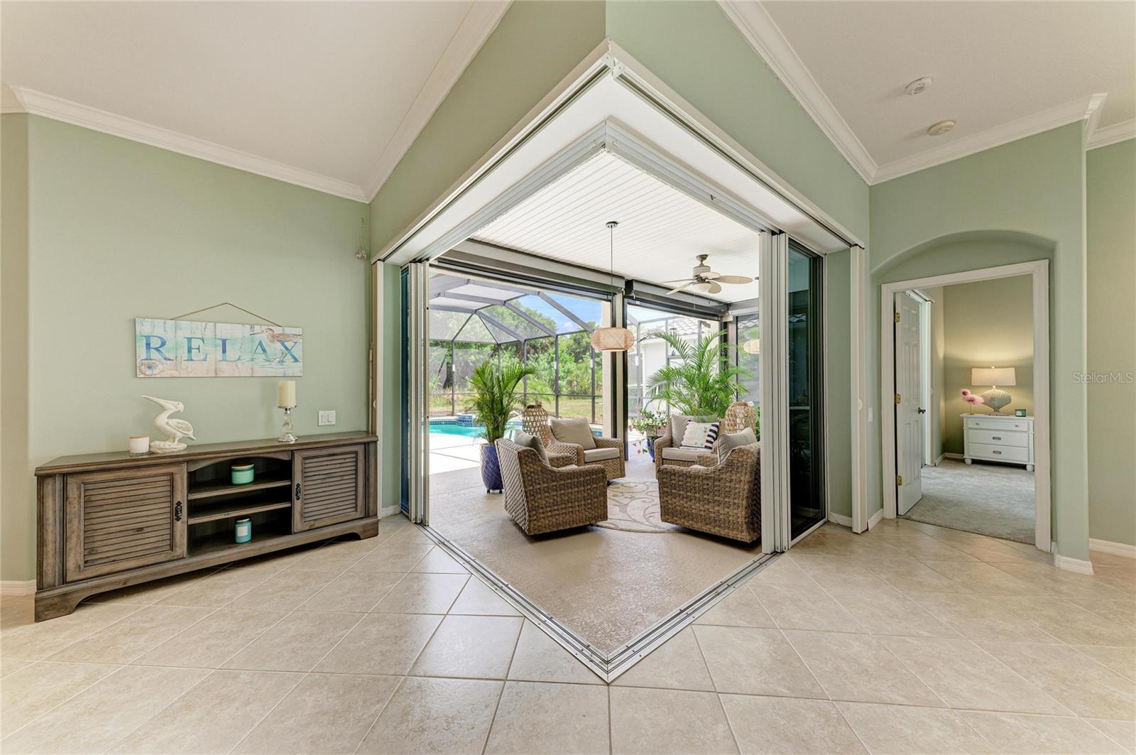 1920 COCONUT PALM CIR, NORTH PORT, FL, 34288