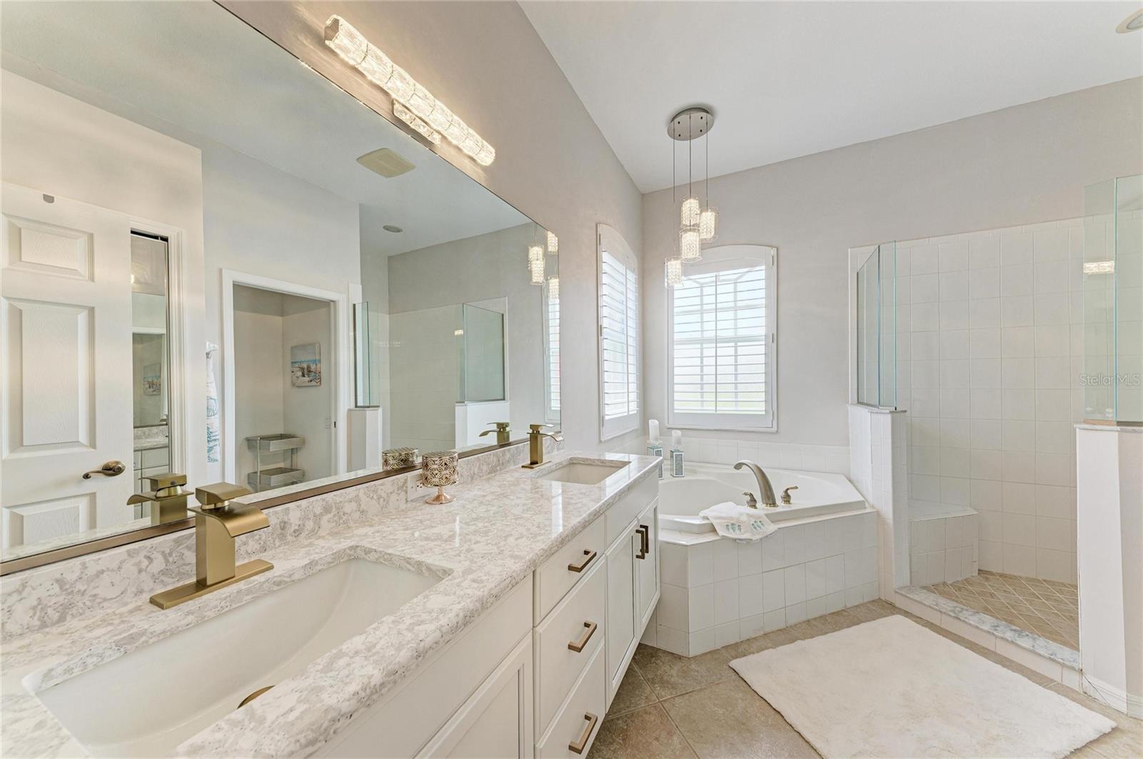 1920 COCONUT PALM CIR, NORTH PORT, FL, 34288